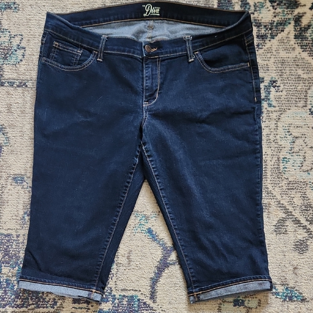 Denim size 16 Old Navy Women's Capree
